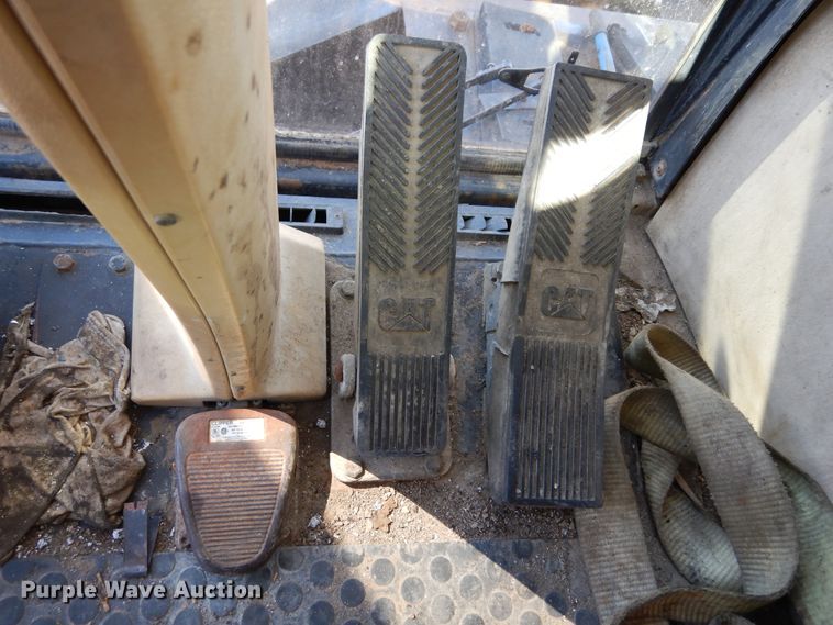 image for item DK0306 1998 Caterpillar M318  wheeled excavator