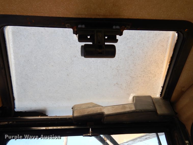 image for item DK0306 1998 Caterpillar M318  wheeled excavator