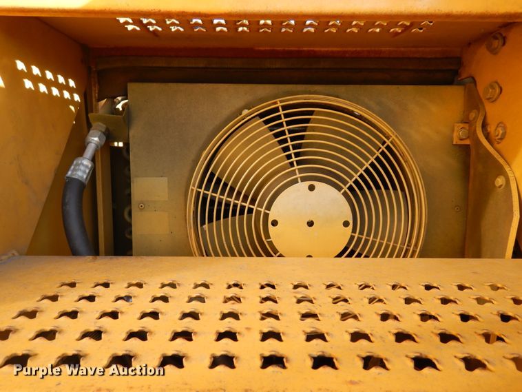 image for item DK0306 1998 Caterpillar M318  wheeled excavator