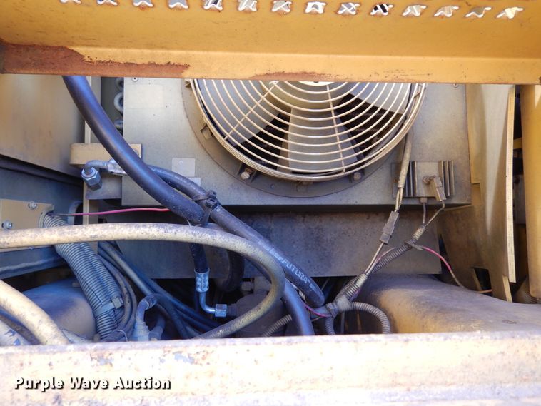 image for item DK0306 1998 Caterpillar M318  wheeled excavator