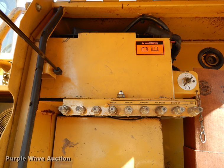 image for item DK0306 1998 Caterpillar M318  wheeled excavator