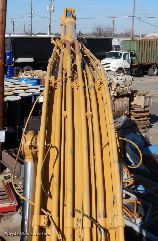 image for item DK0306 1998 Caterpillar M318  wheeled excavator