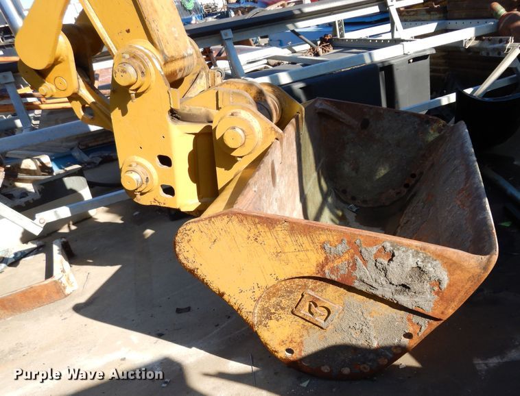 image for item DK0306 1998 Caterpillar M318  wheeled excavator