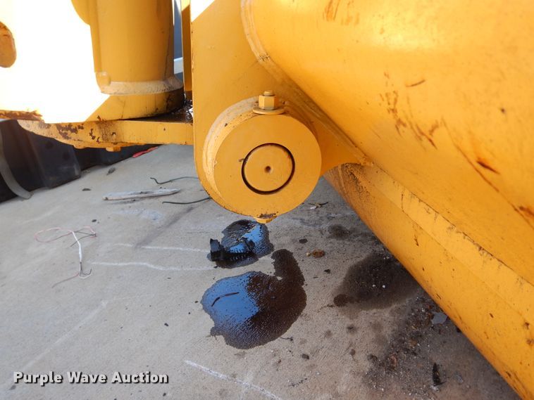 image for item DK0306 1998 Caterpillar M318  wheeled excavator