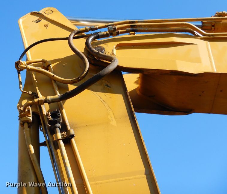 image for item DK0306 1998 Caterpillar M318  wheeled excavator