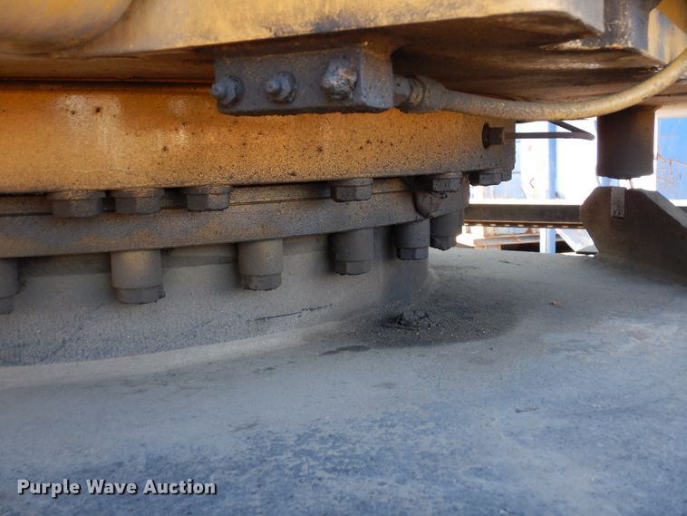 image for item DK0306 1998 Caterpillar M318  wheeled excavator