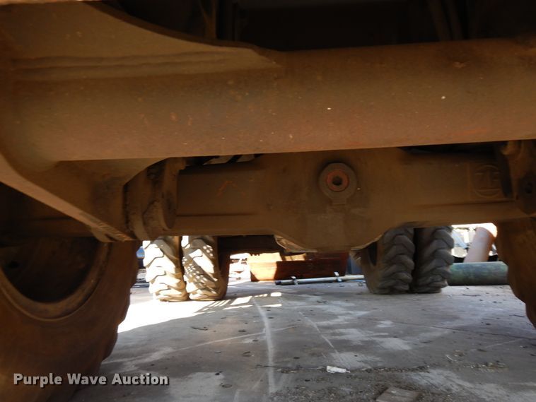 image for item DK0306 1998 Caterpillar M318  wheeled excavator