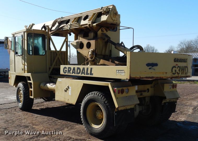 image for item DK0329 1992 Gradall G3WD  wheeled excavator