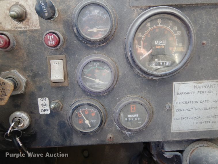 image for item DK0329 1992 Gradall G3WD  wheeled excavator