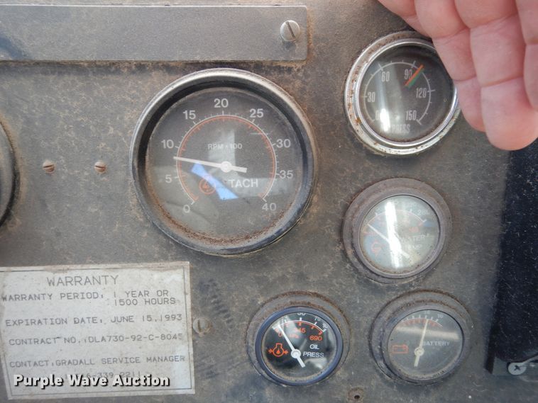 image for item DK0329 1992 Gradall G3WD  wheeled excavator