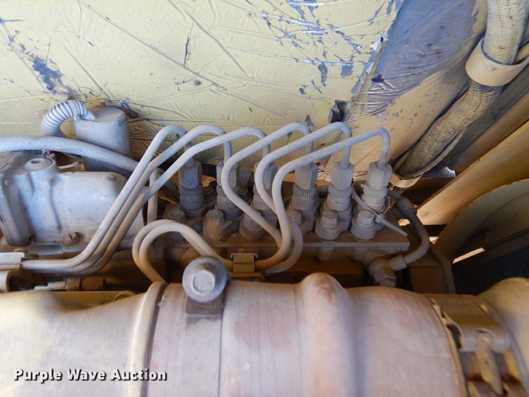 image for item DK0329 1992 Gradall G3WD  wheeled excavator