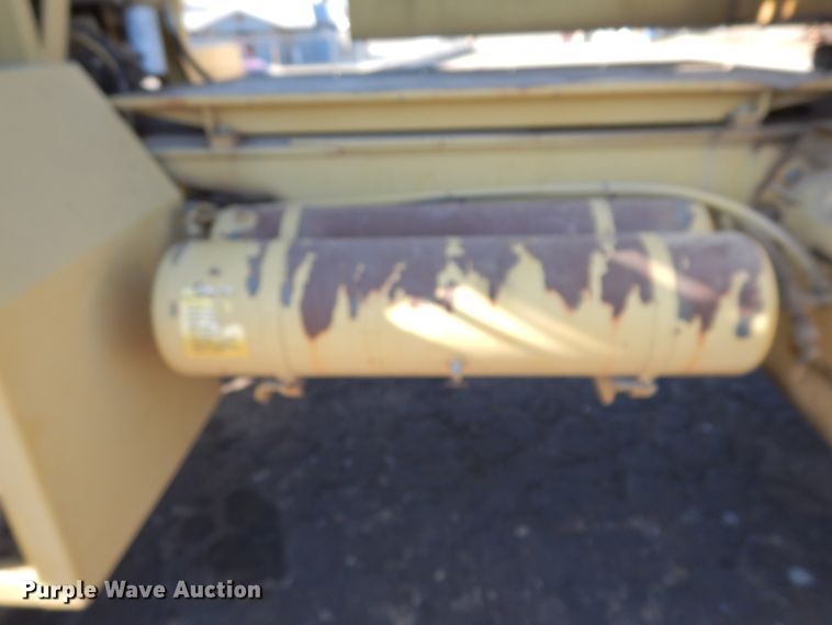 image for item DK0329 1992 Gradall G3WD  wheeled excavator