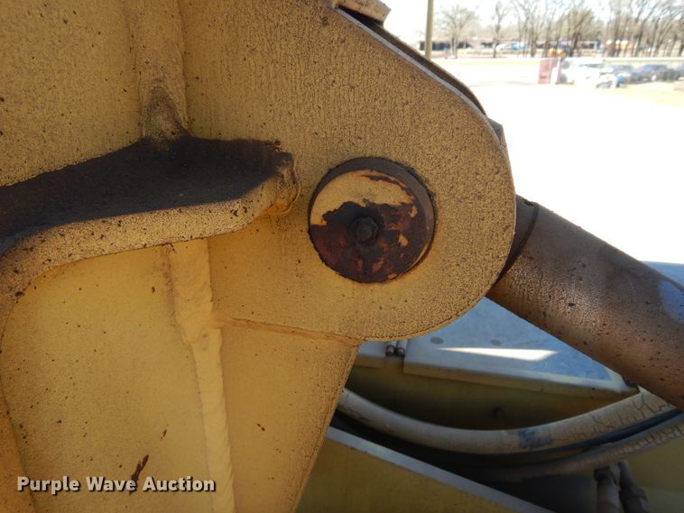 image for item DK0329 1992 Gradall G3WD  wheeled excavator