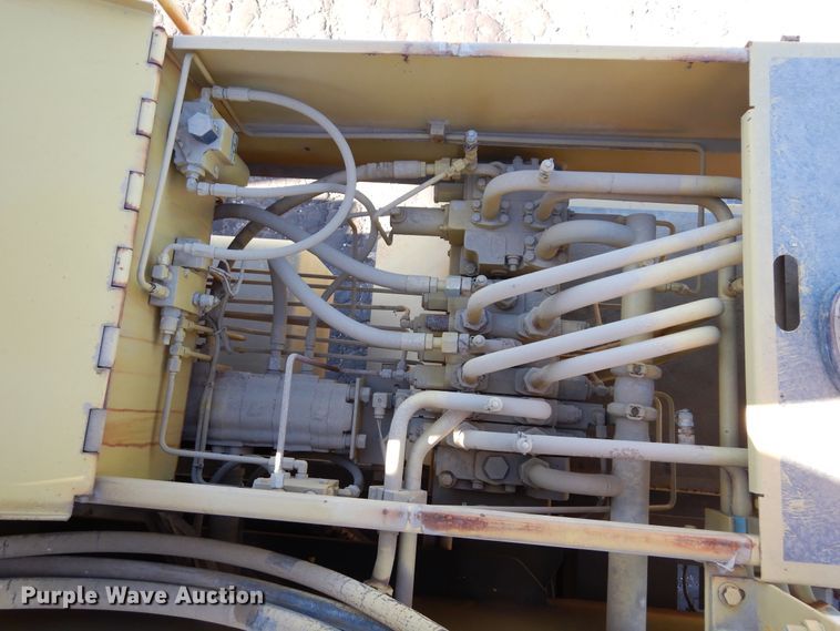 image for item DK0329 1992 Gradall G3WD  wheeled excavator