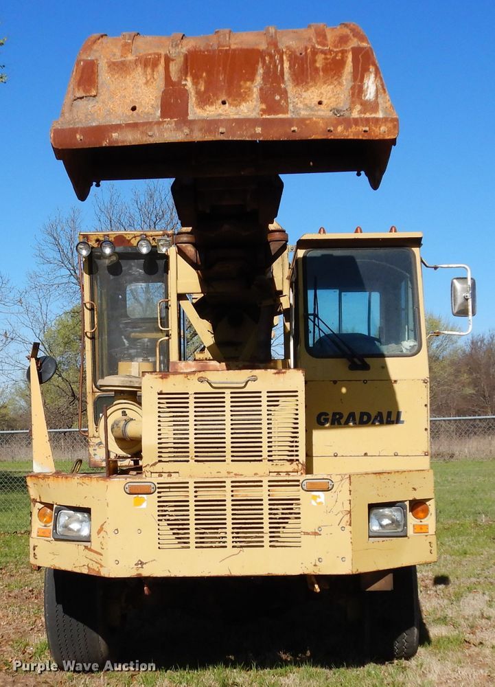 image for item DK0330 1993 Gradall G3WD  wheeled excavator