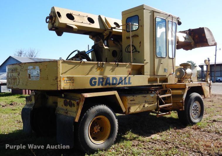 image for item DK0330 1993 Gradall G3WD  wheeled excavator