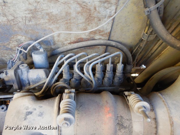 image for item DK0330 1993 Gradall G3WD  wheeled excavator