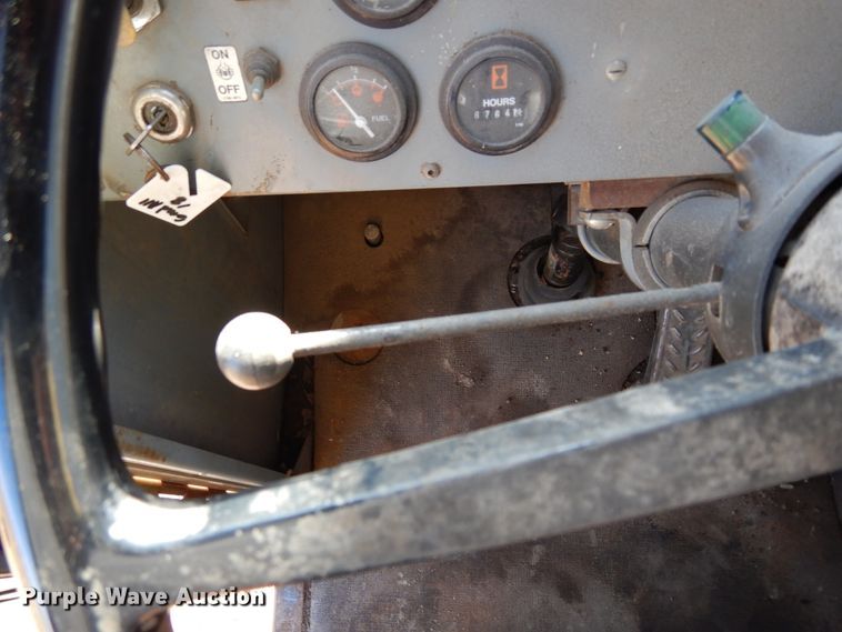 image for item DK0330 1993 Gradall G3WD  wheeled excavator