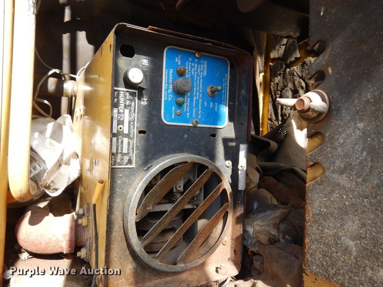 image for item DK0330 1993 Gradall G3WD  wheeled excavator