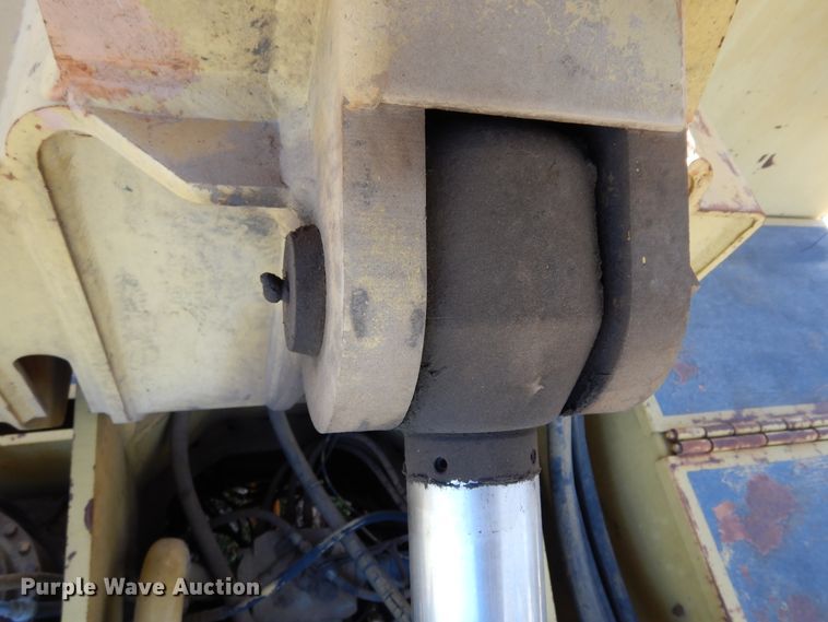 image for item DK0330 1993 Gradall G3WD  wheeled excavator