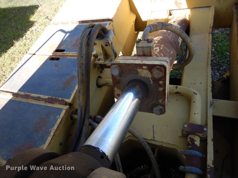 image for item DK0330 1993 Gradall G3WD  wheeled excavator