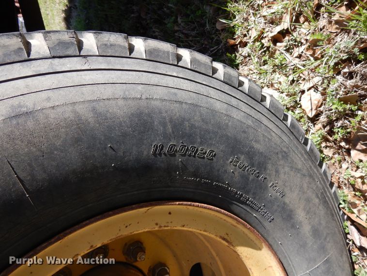 image for item DK0330 1993 Gradall G3WD  wheeled excavator