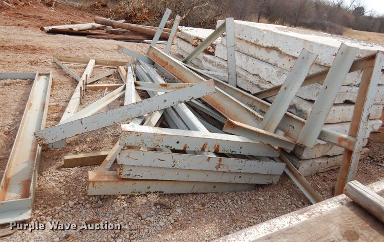 image for item DK4399 (4) re-bar storage racks