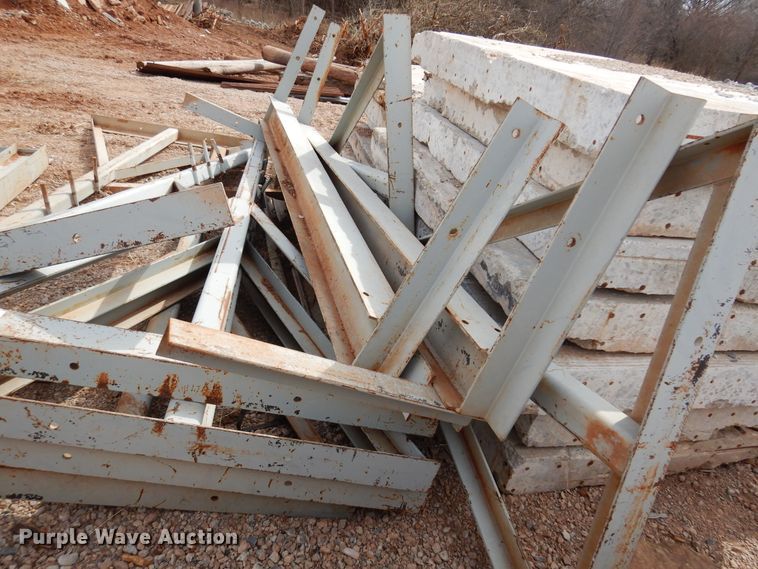 image for item DK4399 (4) re-bar storage racks