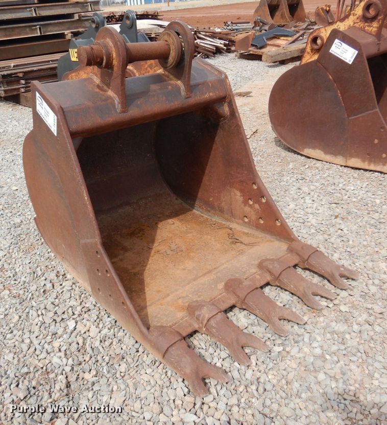 image for item DK4401 John Deere  41" W excavator bucket