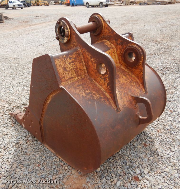 image for item DK4401 John Deere  41" W excavator bucket