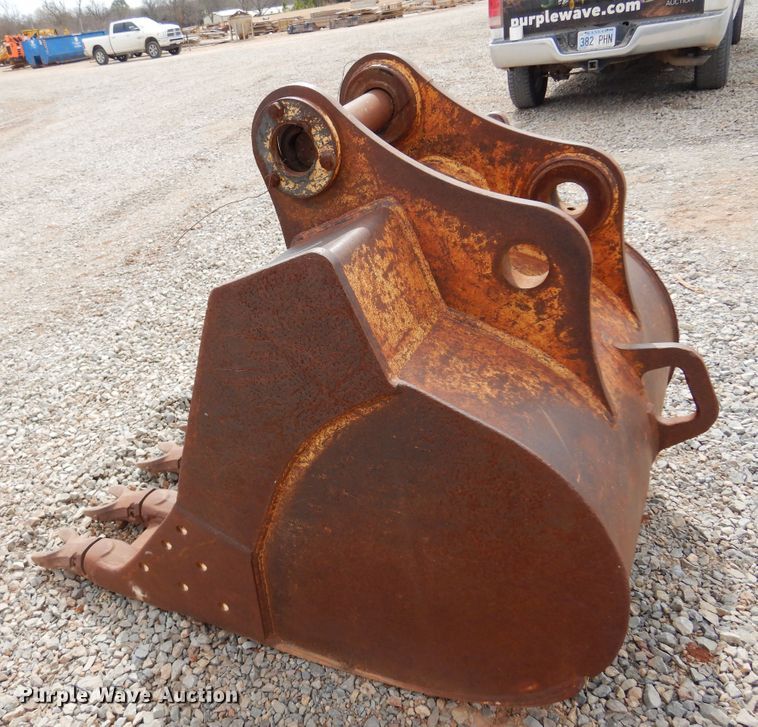 image for item DK4401 John Deere  41" W excavator bucket