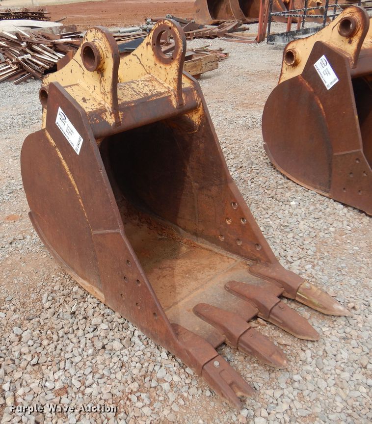 image for item DK4403 John Deere  30" W excavator bucket