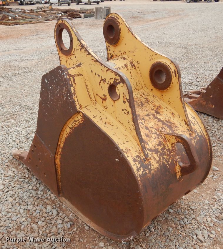 image for item DK4403 John Deere  30" W excavator bucket