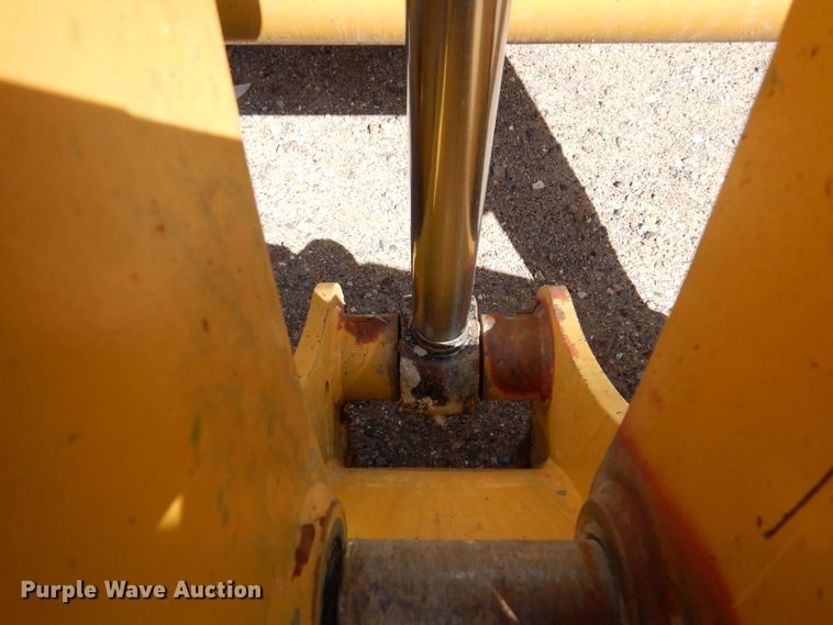 image for item DK7263 2013 Caterpillar 420F  backhoe