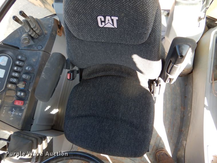 image for item DK7263 2013 Caterpillar 420F  backhoe