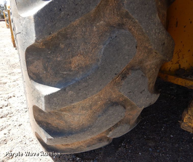 image for item DK7263 2013 Caterpillar 420F  backhoe