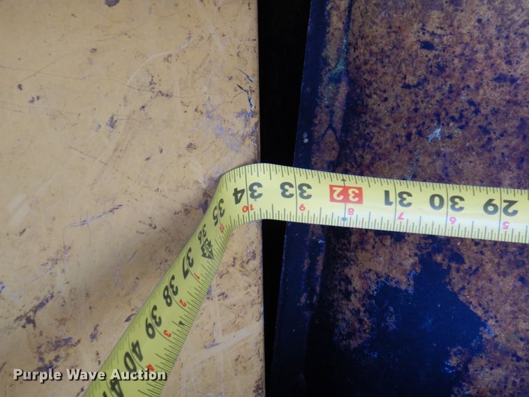 image for item DL3731 2012 Vermeer BC1500  wood chipper