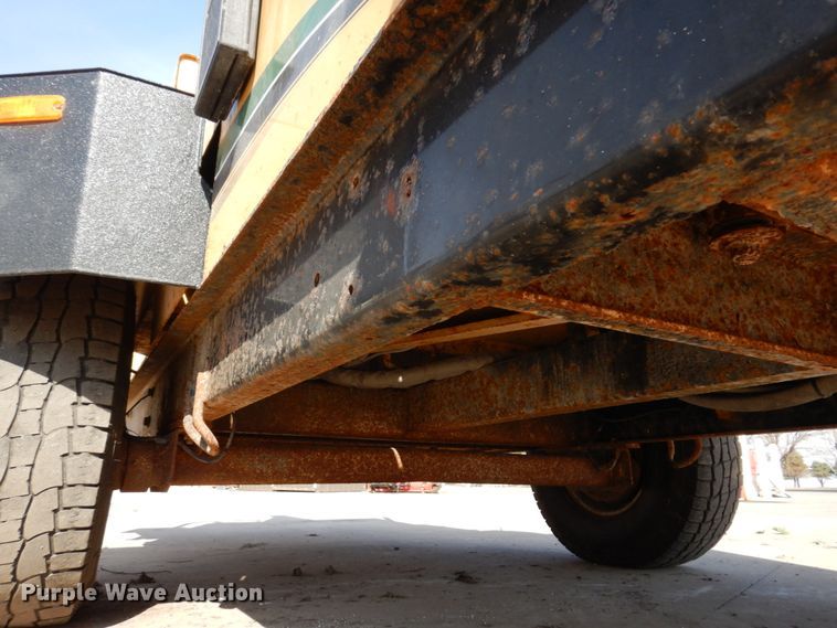 image for item DL3731 2012 Vermeer BC1500  wood chipper