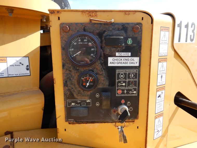 image for item DL3731 2012 Vermeer BC1500  wood chipper