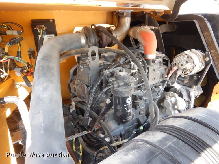 image for item DL3731 2012 Vermeer BC1500  wood chipper