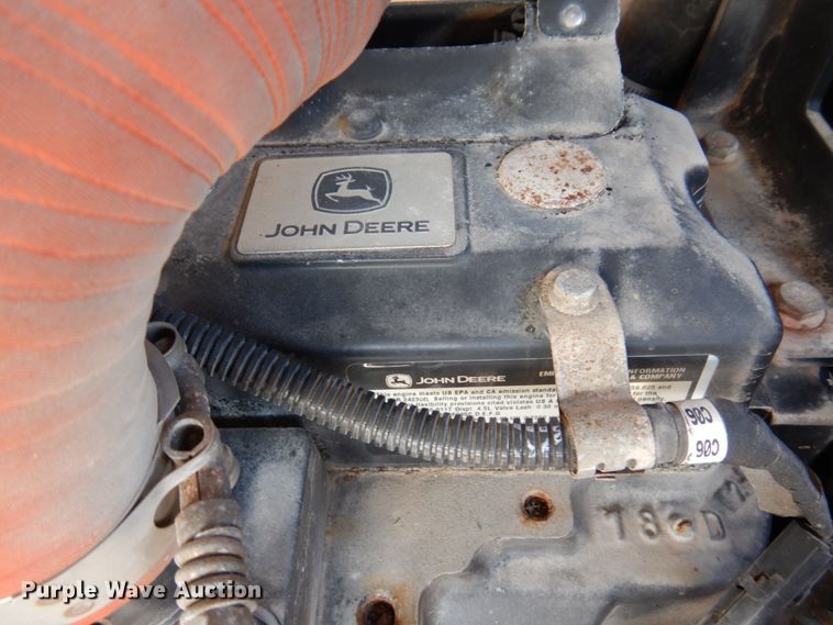 image for item DL3731 2012 Vermeer BC1500  wood chipper