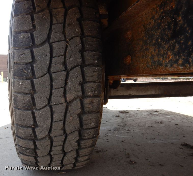 image for item DL3731 2012 Vermeer BC1500  wood chipper