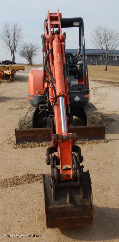 image for item DL3732 2003 Kubota U35  mini excavator