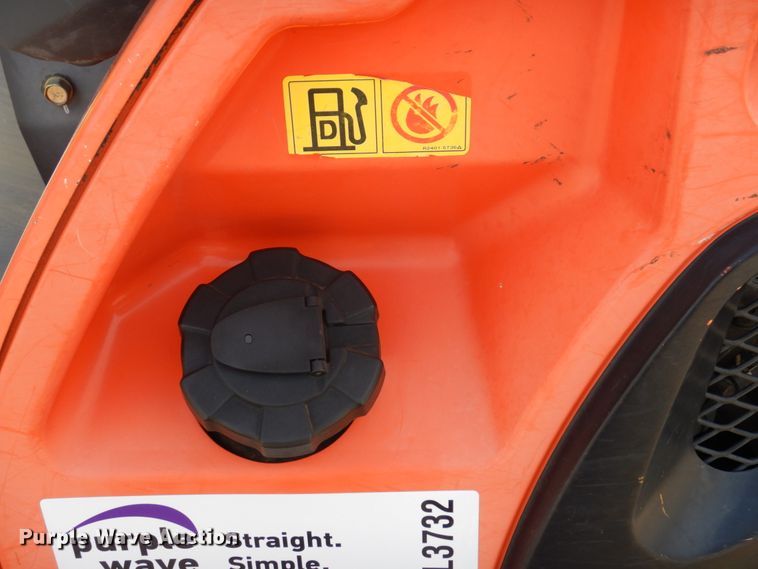 image for item DL3732 2003 Kubota U35  mini excavator