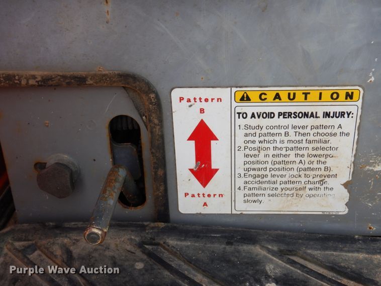 image for item DL3732 2003 Kubota U35  mini excavator