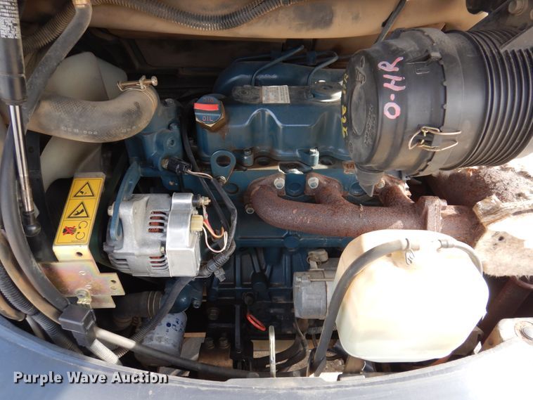 image for item DL3732 2003 Kubota U35  mini excavator