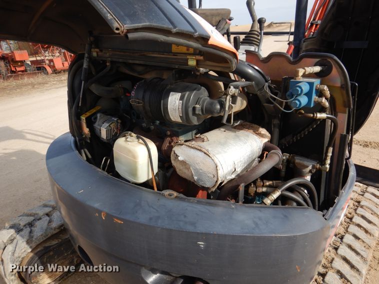 image for item DL3732 2003 Kubota U35  mini excavator