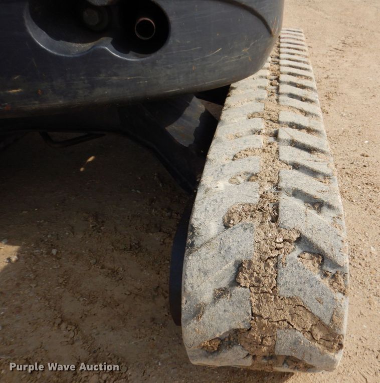 image for item DL3732 2003 Kubota U35  mini excavator