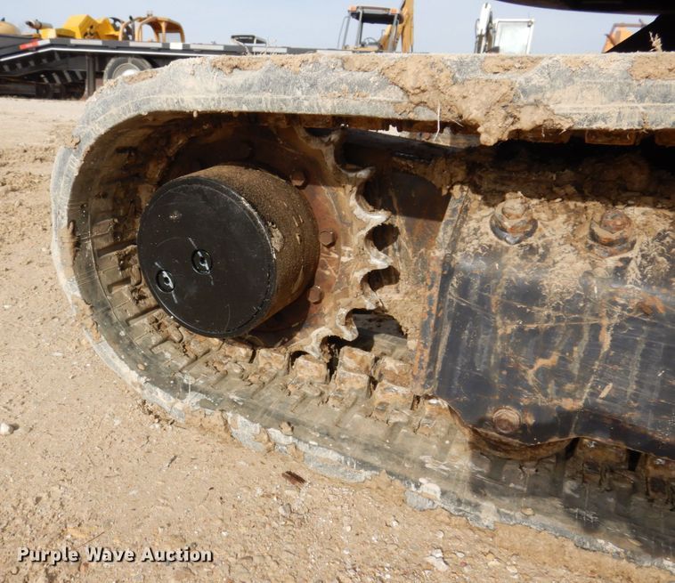 image for item DL3732 2003 Kubota U35  mini excavator