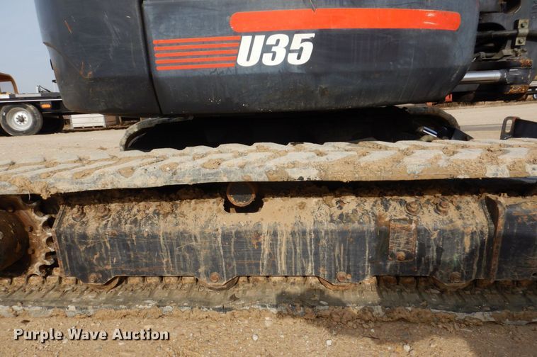 image for item DL3732 2003 Kubota U35  mini excavator